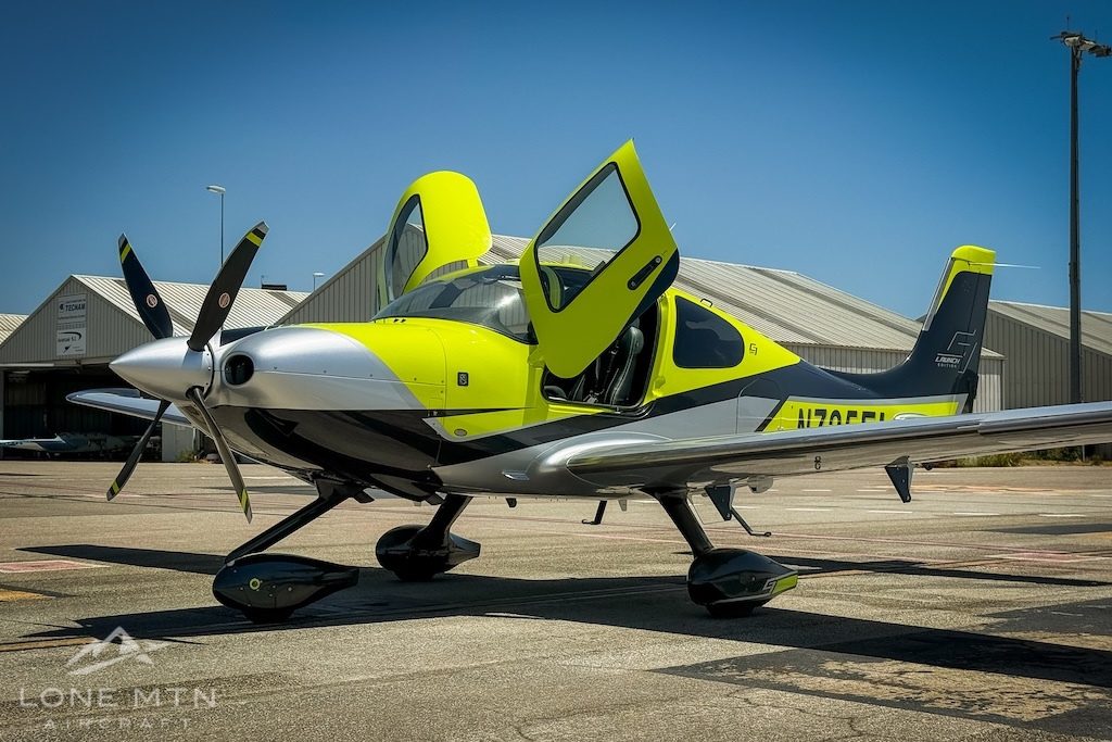 2024 CIRRUS SR22T G7 (N725EL)