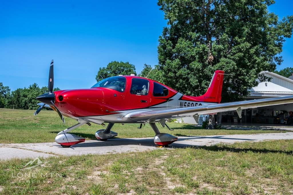 2023 CIRRUS SR22 G6 GTS (N5695S)