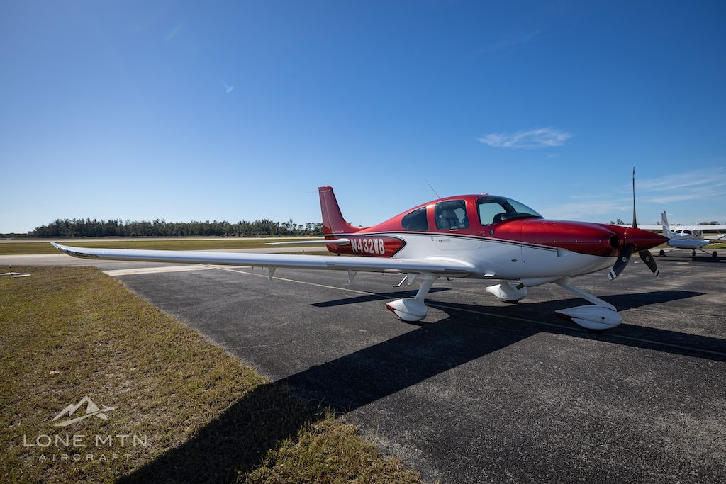 2022 CIRRUS SR20 G6 GTS PREMIUM (N432WB)