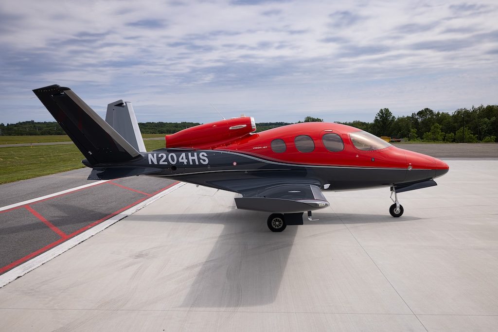 2019 CIRRUS SF50 G2+ VISION JET (N204HS)