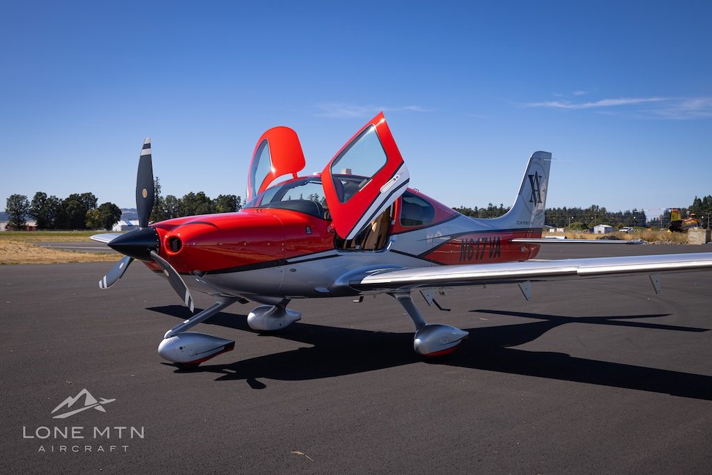 2016 CIRRUS SR22T G5 GTS (N617VA)