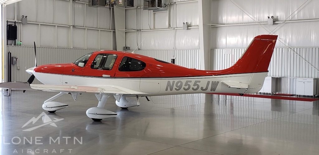 2017 CIRRUS SR22 G6 (N955JW)