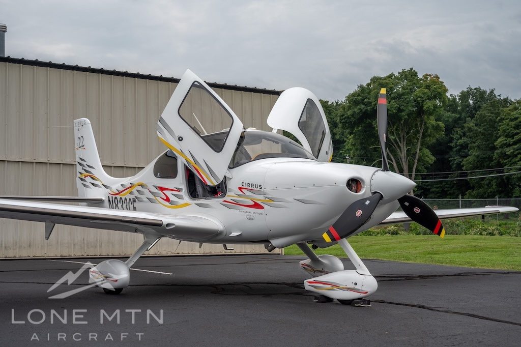 2006 CIRRUS SR22 G2 (N833CF)
