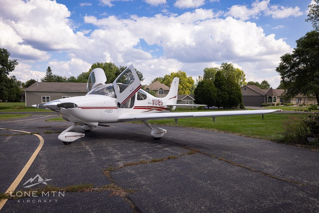 2002 CIRRUS SR20 (N131EG)