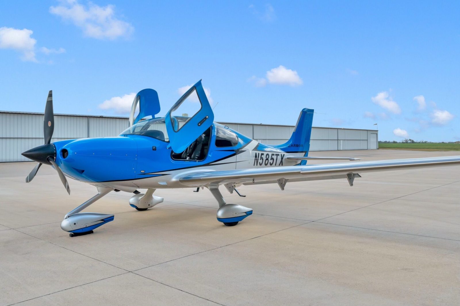 2021 Cirrus SR22T G6 (N585TX)