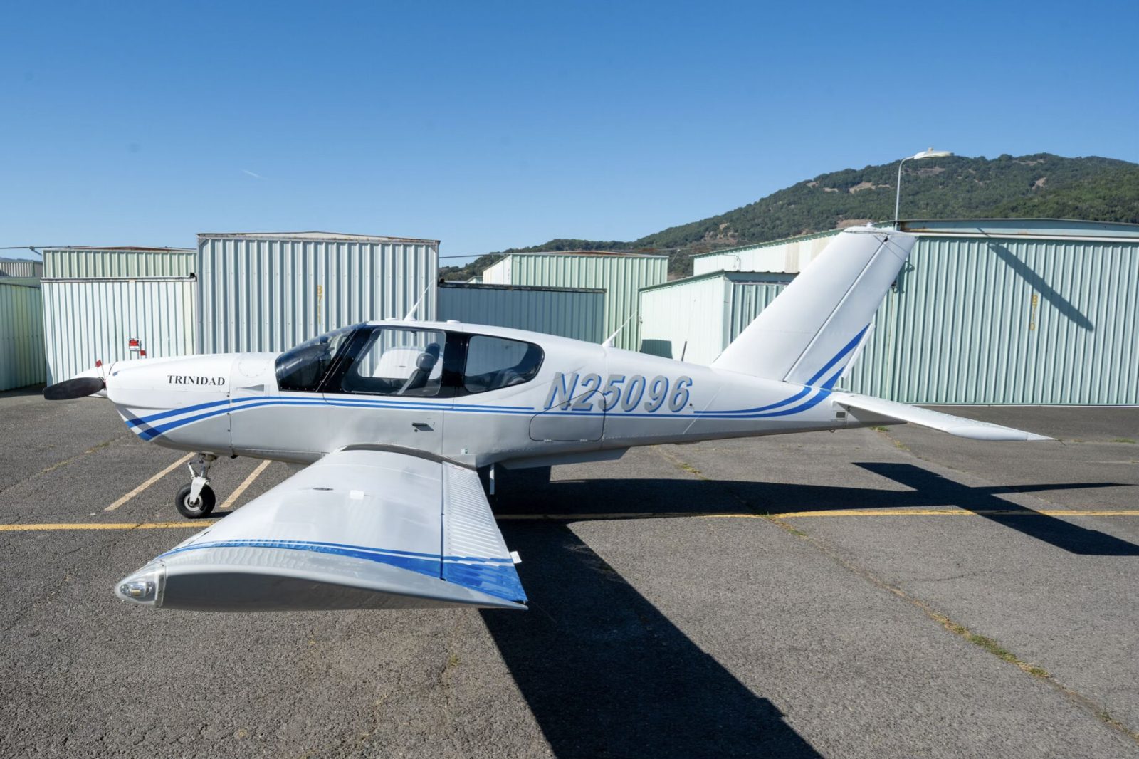 1990 Socata TB20 Trinidad (N25096)