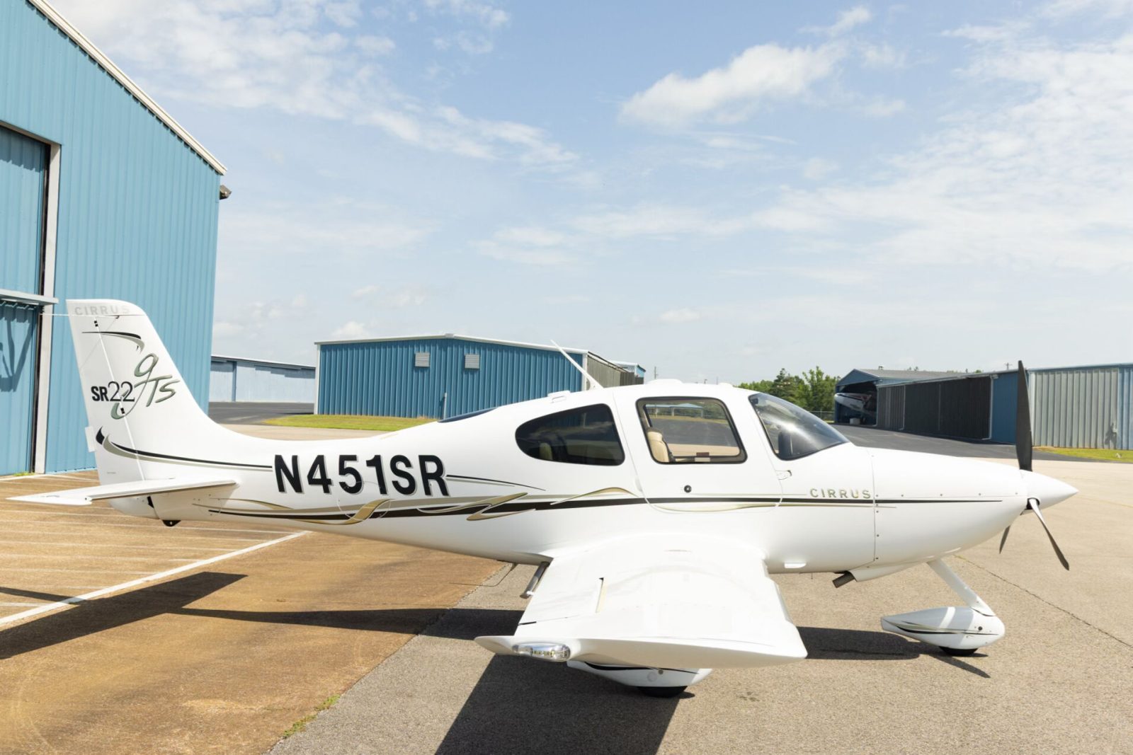 2007 Cirrus SR22 G2 (N451SR)
