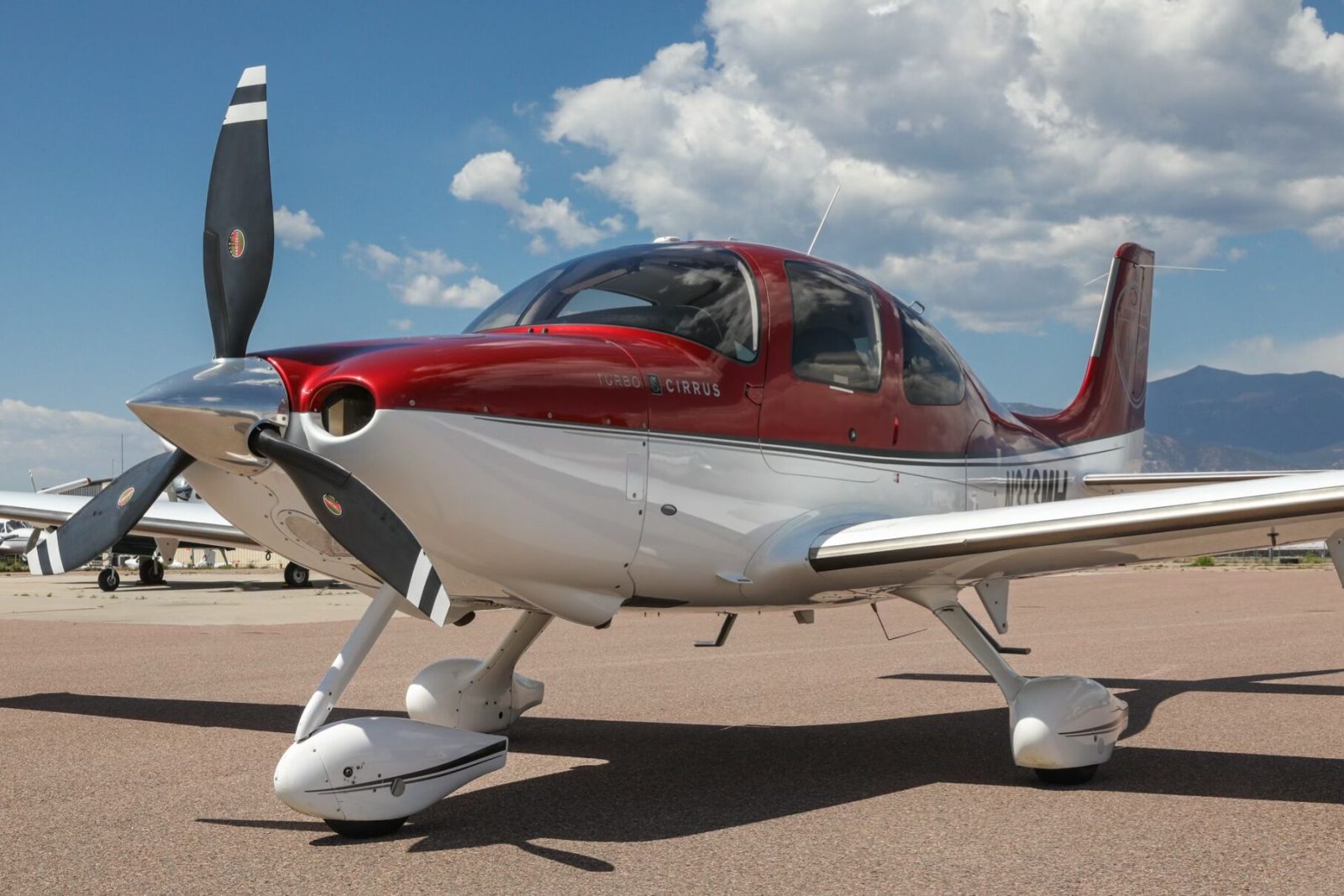 2010 Cirrus SR22 TN G3 (N313MH)