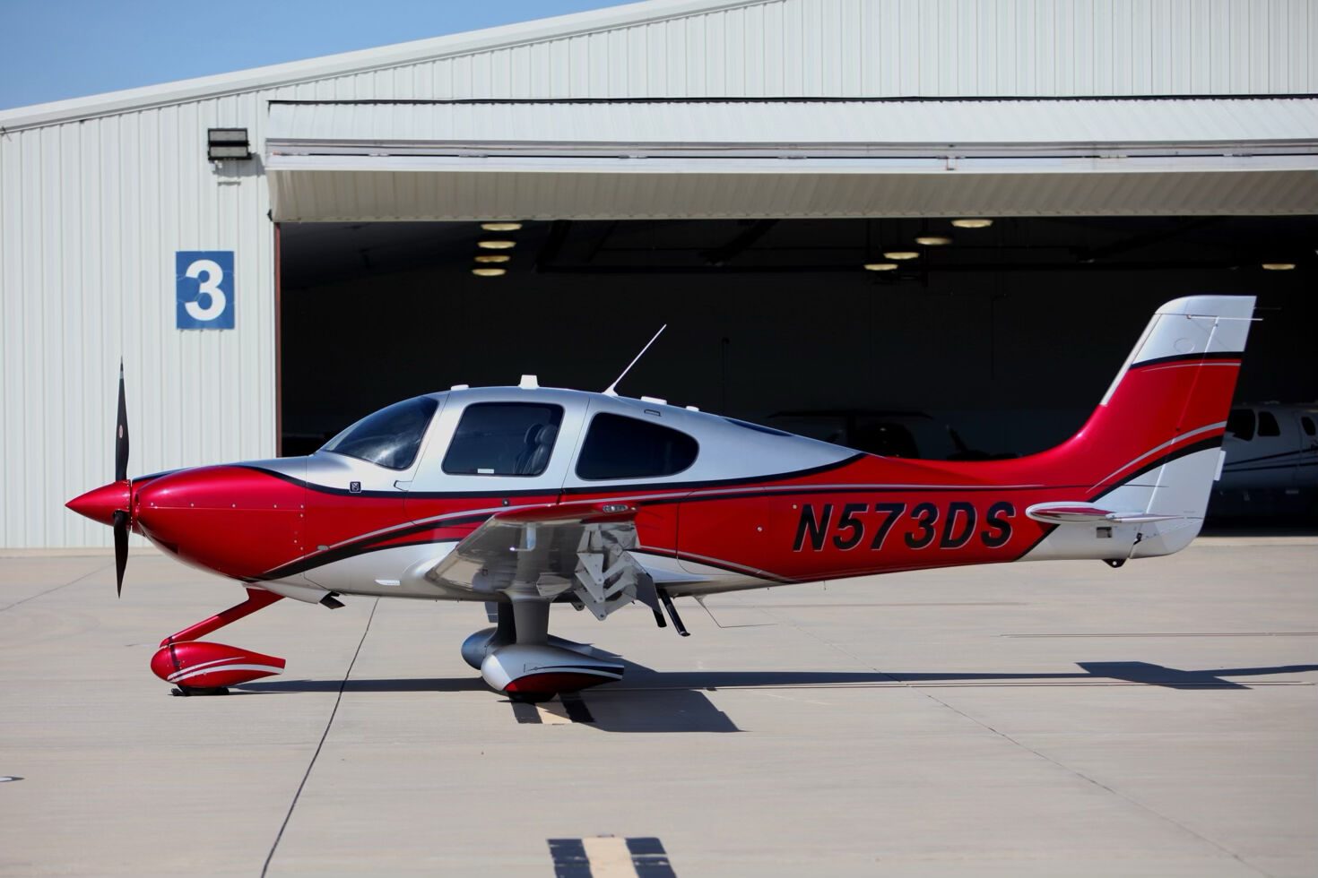 2015 Cirrus SR22T G5 (N573DS)