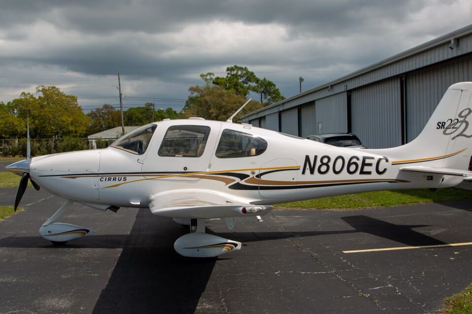 2004 Cirrus SR22 G2 (N806EC)
