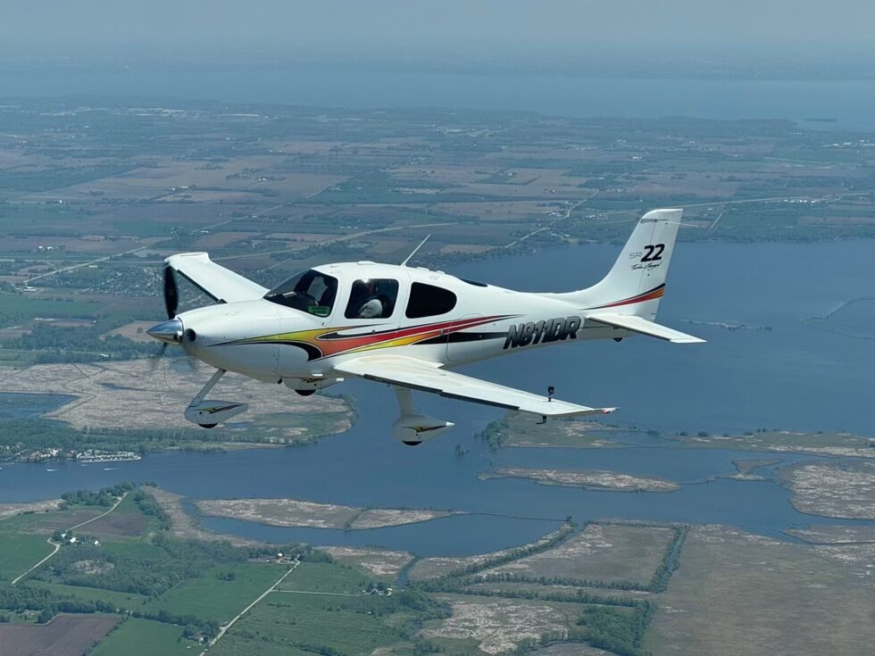 2007 Cirrus SR22 G2 (N811DR)