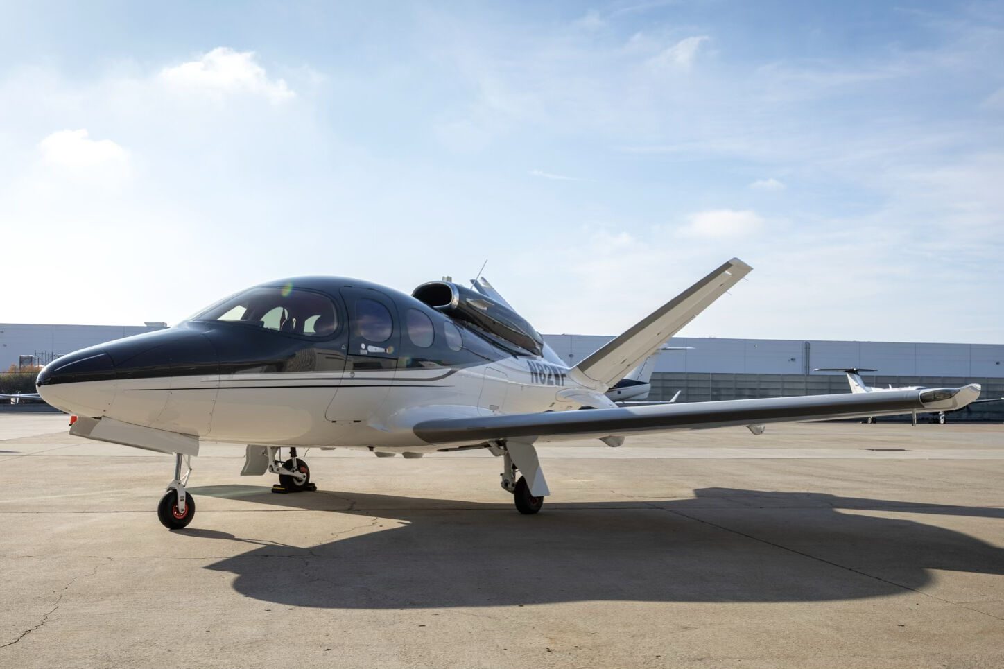 2016 Cirrus SF50 G1 (N82WF)