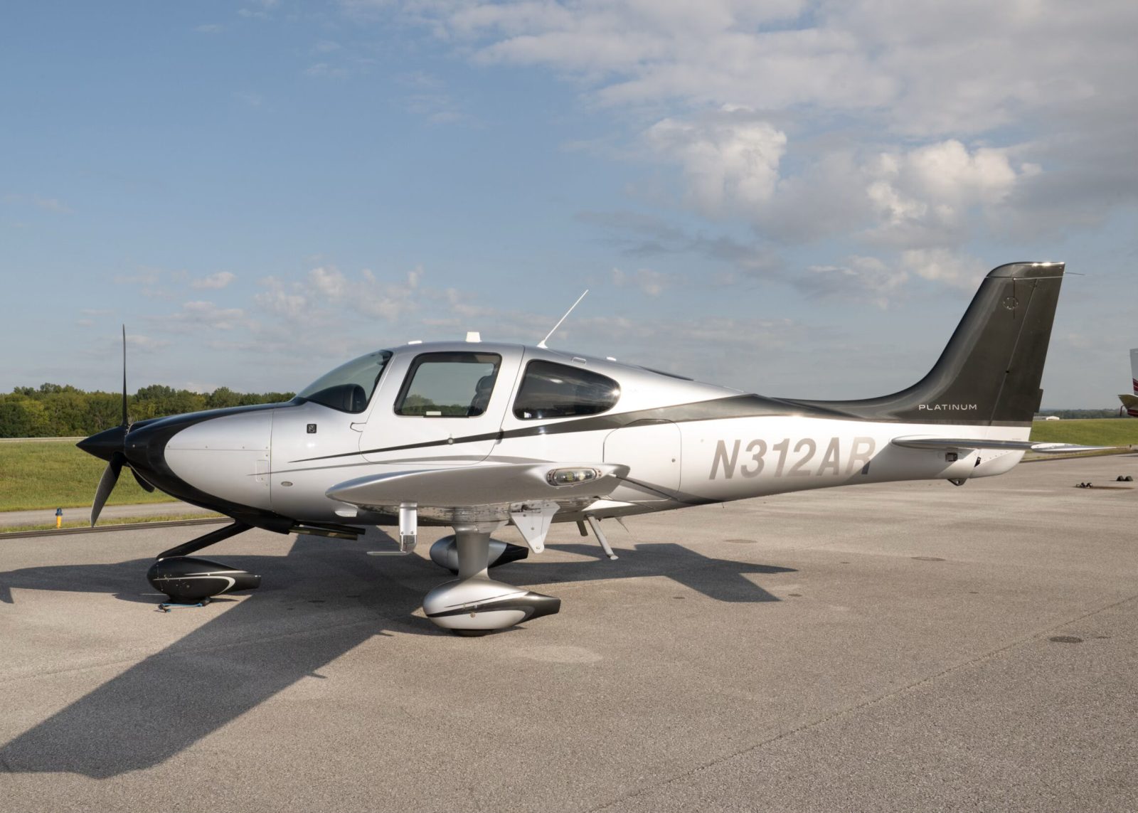 2015 Cirrus SR20 G3 (N312AR)